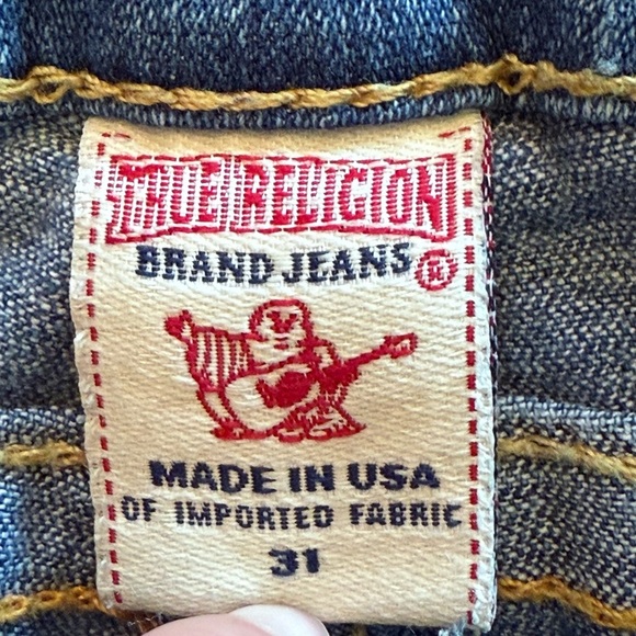 True Religion Women’s Joey Bermuda Cropped Shorts With Frayed Hem Tag Size 31 - Picture 3 of 15